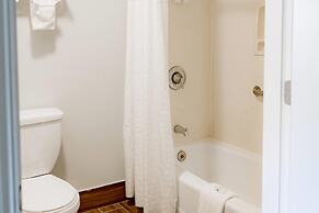 Quality Inn & Suites Lathrop - South Stockton