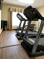 Quality Inn & Suites Hendersonville - Flat Rock