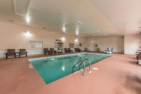 Quality Inn & Suites Hendersonville - Flat Rock