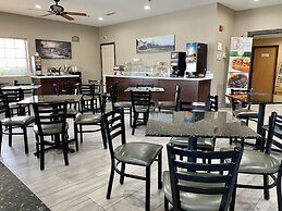 Quality Inn & Suites Hendersonville - Flat Rock
