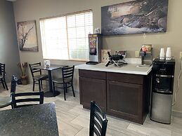 Quality Inn & Suites Hendersonville - Flat Rock