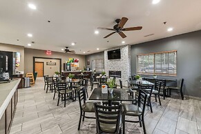 Quality Inn & Suites Hendersonville - Flat Rock