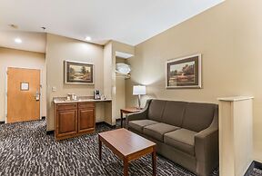 Quality Inn & Suites Hendersonville - Flat Rock