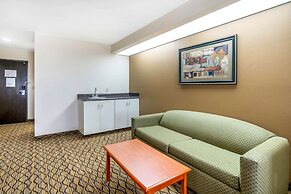 Quality Inn & Suites Jefferson City