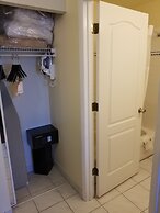 Clarion Inn & Suites Central Clearwater Beach