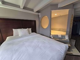 Country Inn & Suites By Radisson, Battle Creek, MI