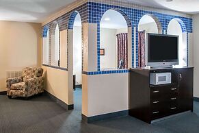 Country Inn & Suites By Radisson, Battle Creek, MI