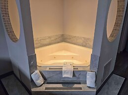 Country Inn & Suites By Radisson, Battle Creek, MI