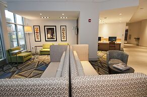 Holiday Inn Express & Suites Johnstown by IHG