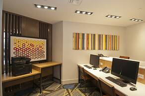 Holiday Inn Express & Suites Johnstown by IHG