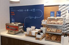 Holiday Inn Express & Suites Johnstown by IHG