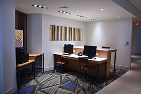 Holiday Inn Express & Suites Johnstown by IHG