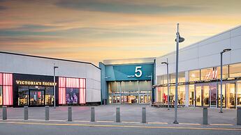 Holiday Inn Express Toronto - North York by IHG