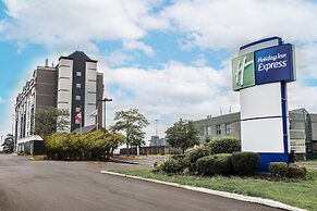 Holiday Inn Express Toronto - North York by IHG