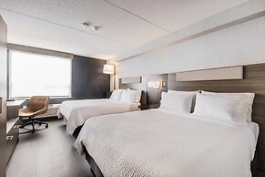 Holiday Inn Express Toronto - North York by IHG