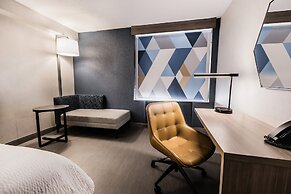 Holiday Inn Express Toronto - North York by IHG