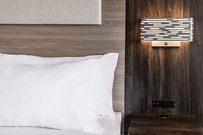 Holiday Inn Express Toronto - North York by IHG