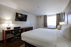 The Hotel Serene Glendale Peoria, Surestay Collection by BW