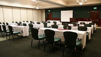 Holiday Inn Selma - Swancourt by IHG