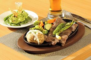 Holiday Inn Tijuana Zona Rio by IHG