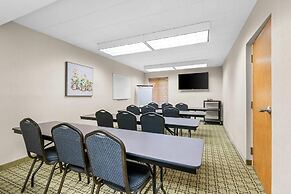 Clarion Inn Cranberry Township