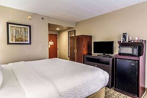 Clarion Inn Pittsburgh Cranberry