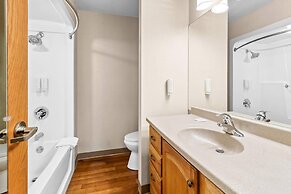 Clarion Inn Cranberry Township