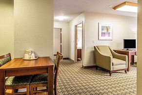 Clarion Inn Pittsburgh Cranberry