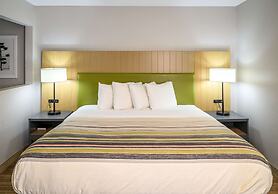 Country Inn & Suites by Radisson, Greenfield, IN