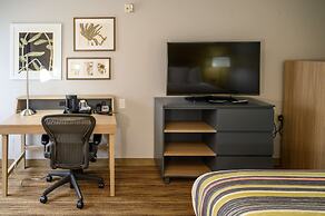 Country Inn & Suites by Radisson, Greenfield, IN