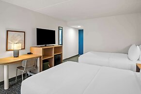Spark by Hilton Stevensville