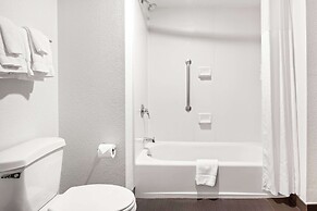 Spark by Hilton Stevensville