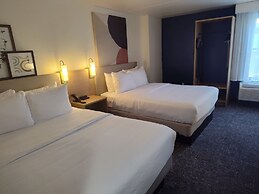 Spark by Hilton Stevensville