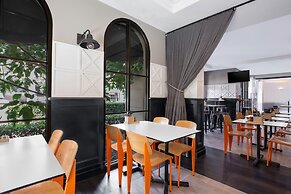 Mantra on Jolimont Melbourne