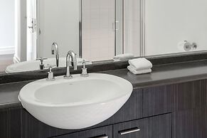 Mantra on Jolimont Melbourne