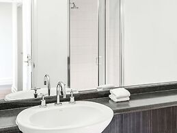 Mantra on Jolimont Melbourne