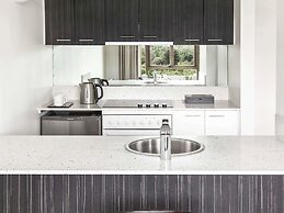 Mantra on Jolimont Melbourne