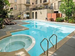 Mantra on Jolimont Melbourne