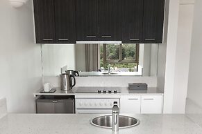 Mantra on Jolimont Melbourne