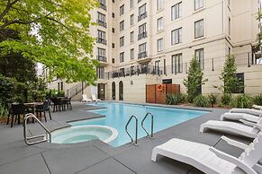 Mantra on Jolimont Melbourne