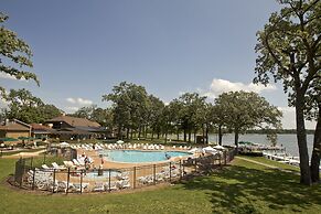 Lake Lawn Resort