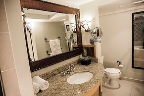 Lake Lawn Resort