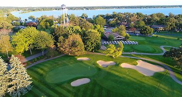 Lake Lawn Resort