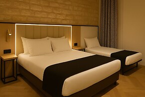 Grand Tonic Hôtel & SPA Paris