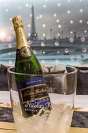 Hotel Les Bulles de Paris