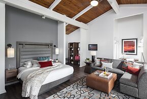 Grand Geneva Resort & Spa