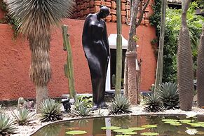 Hosteria Las Quintas Hotel