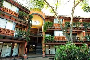 Hosteria Las Quintas Hotel