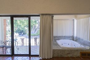 Hosteria Las Quintas Hotel