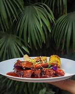 Hosteria Las Quintas Hotel